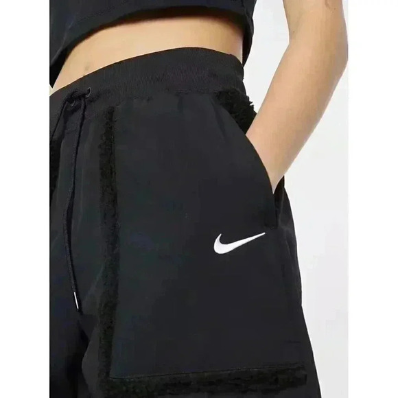 Nike Women's Small Sportswear Essential Woven High Rise Pants Black DQ6809-010 - Picture 4 of 10